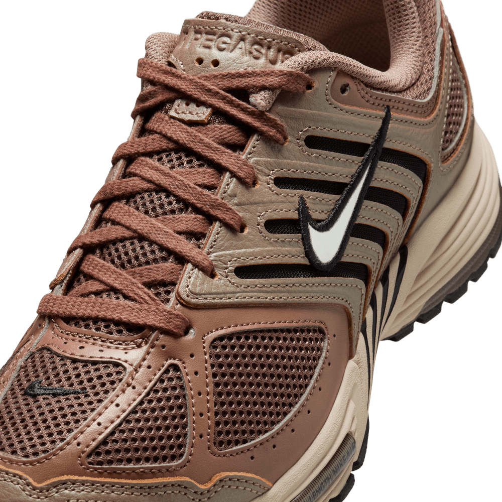 Wmns Nike Air Pegasus 2005 C.O.R.