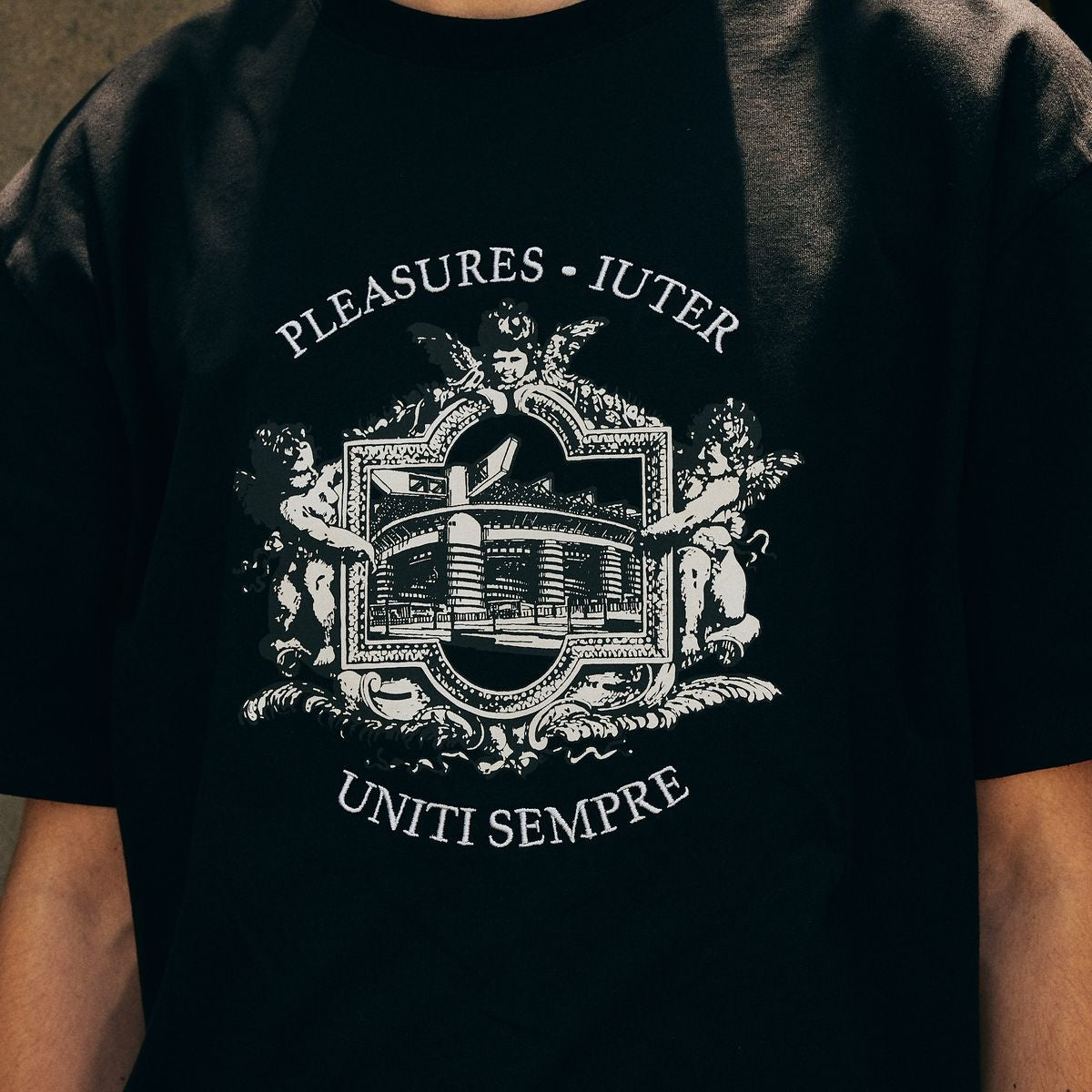 Pleasures Alberto Tee