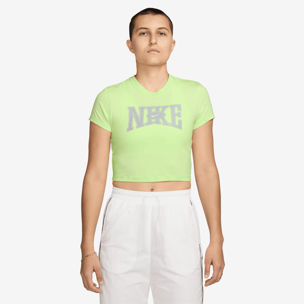 Wmns Nike Sportswear Slim Cropped Tee