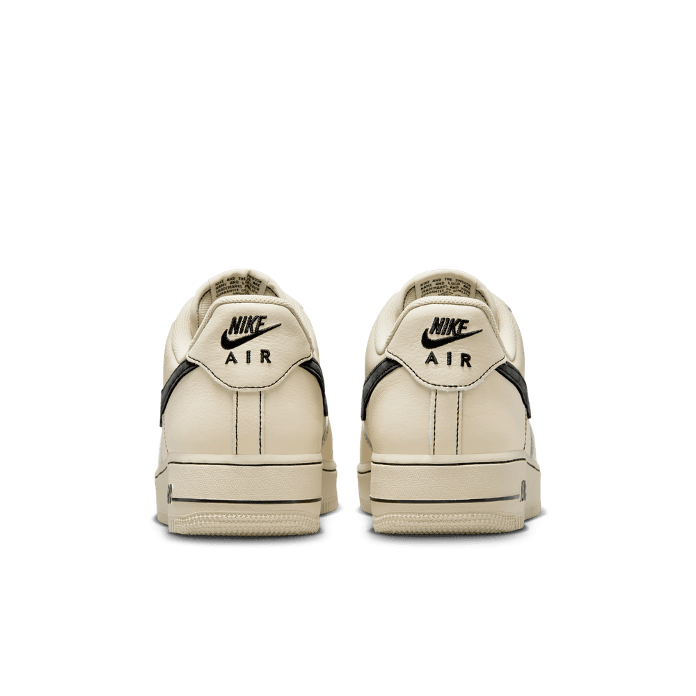 Nike Air Force 1 '07 LV8