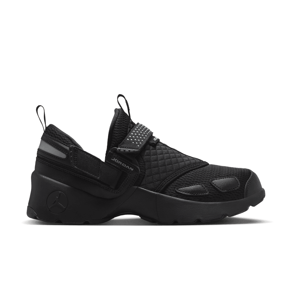Wmns Air Jordan Trunner LX 
