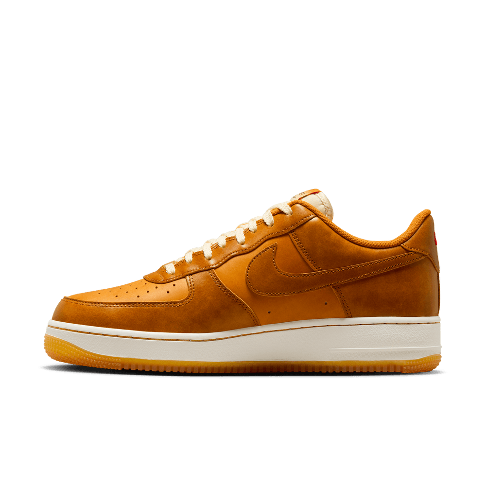 Nike Air Force 1 '07 LV8