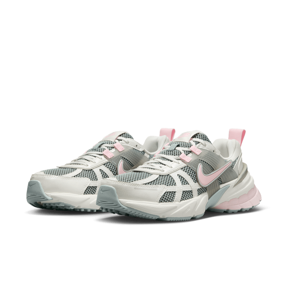 Wmns Nike V2K Run