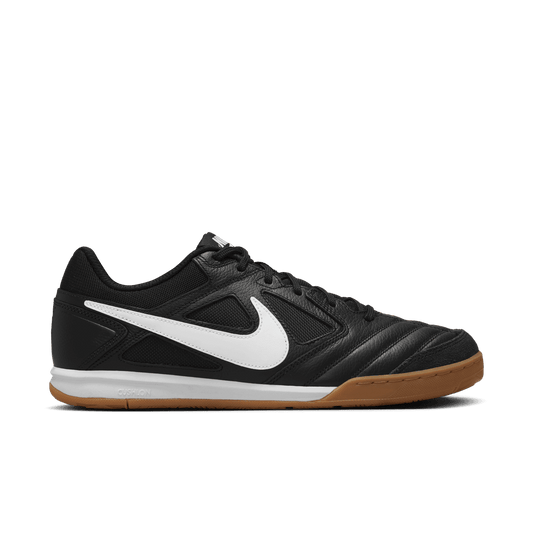 Nike Gato