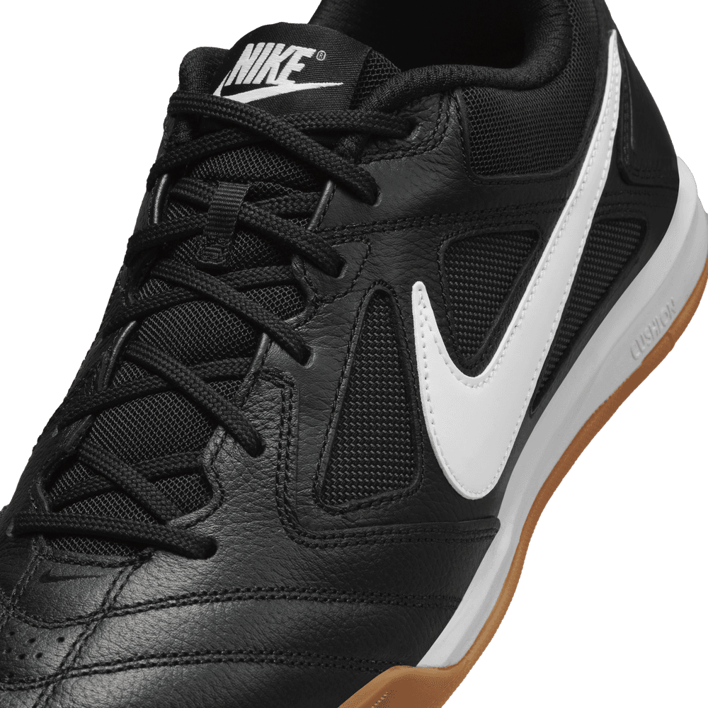 Nike Gato