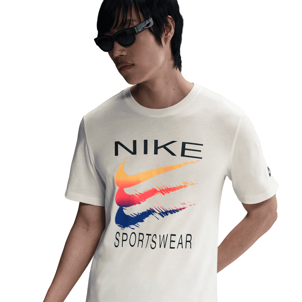 Nike Sportswear Tee
