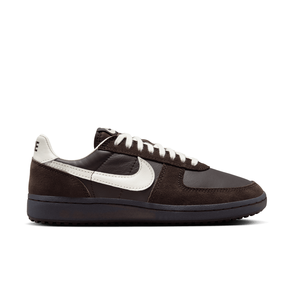 Wmns Nike Field General