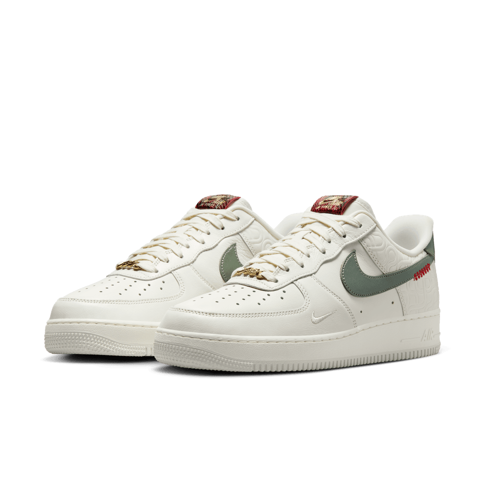 Nike Air Force 1 ’07