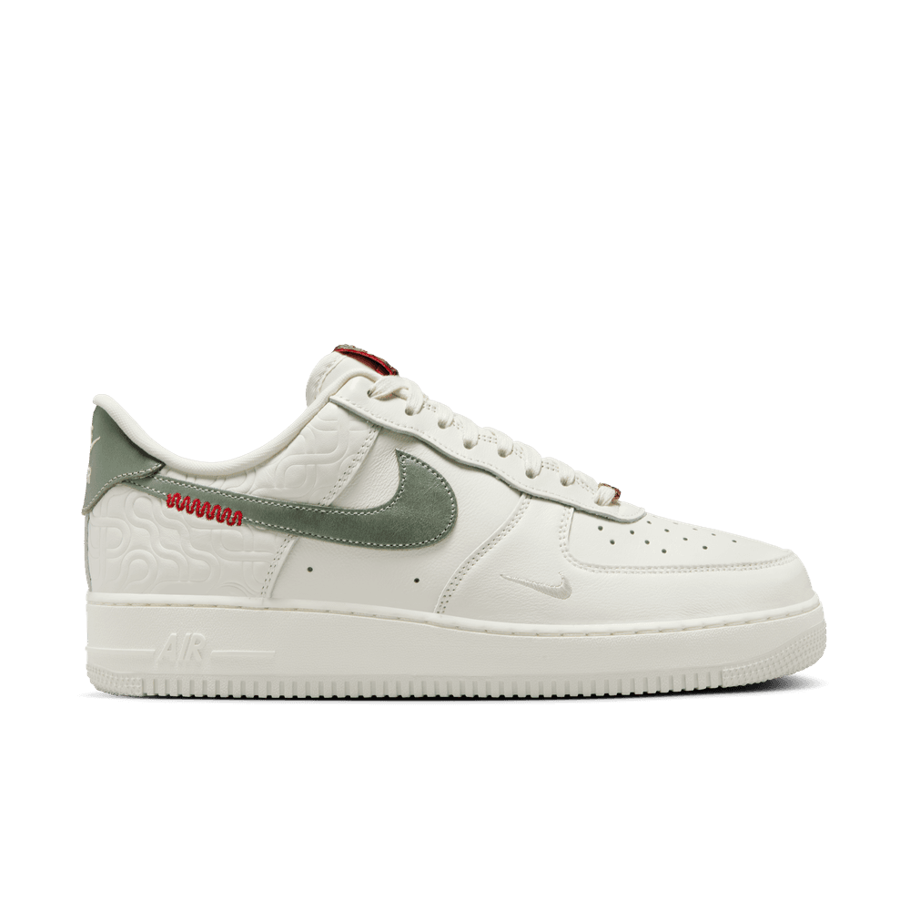 Nike Air Force 1 ’07
