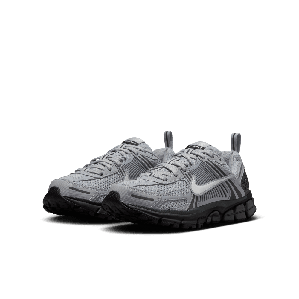 GS Nike Vomero 5
