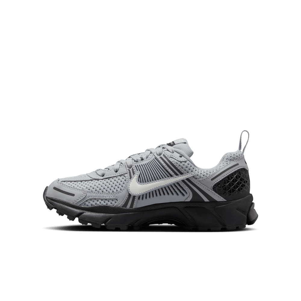 GS Nike Vomero 5