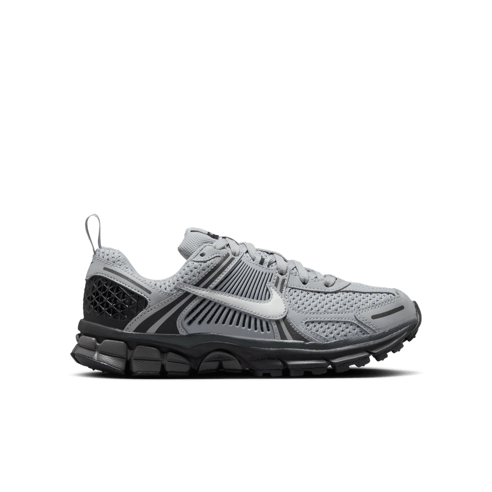 GS Nike Vomero 5