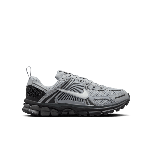 GS Nike Vomero 5
