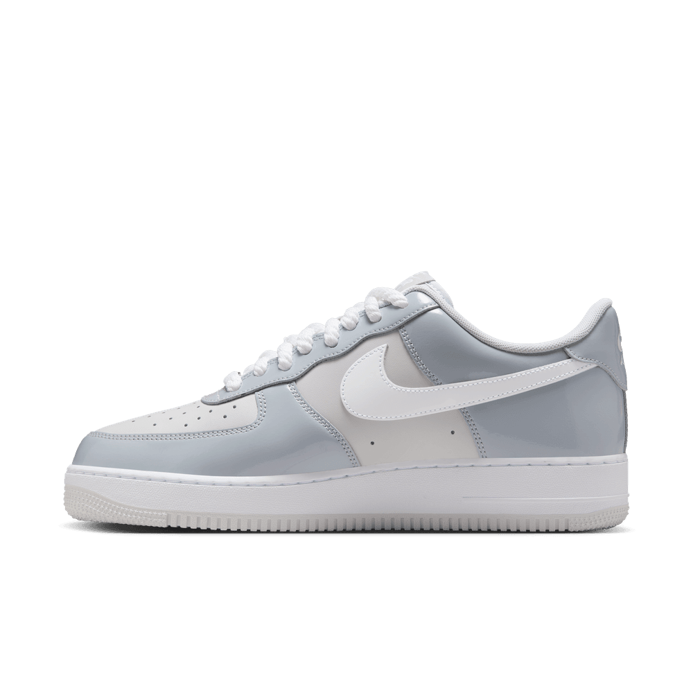 Nike Air Force 1 '07 LV8
