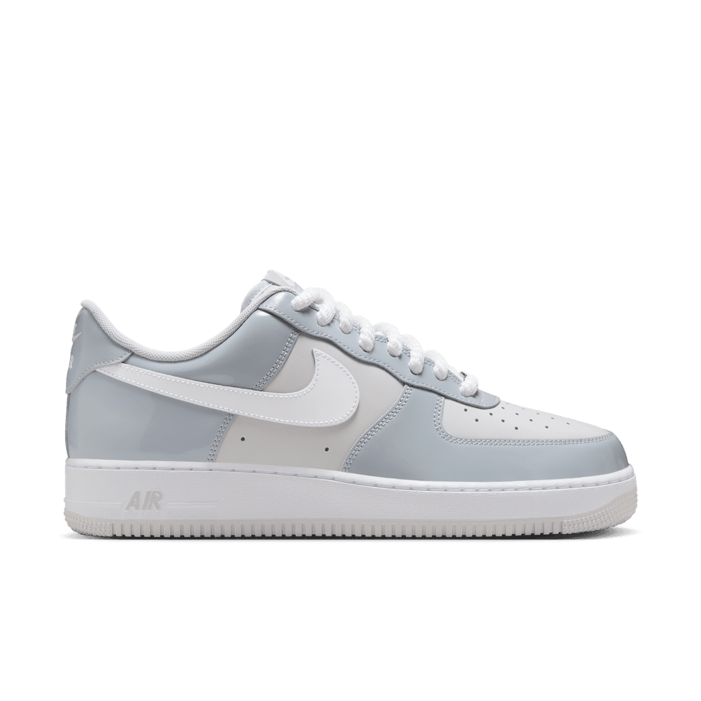 Nike Air Force 1 '07 LV8