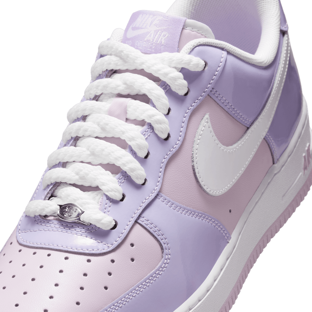 Nike Air Force 1 '07 LV8