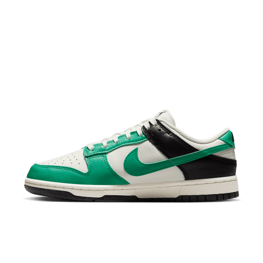 Wmns Nike Dunk Low
