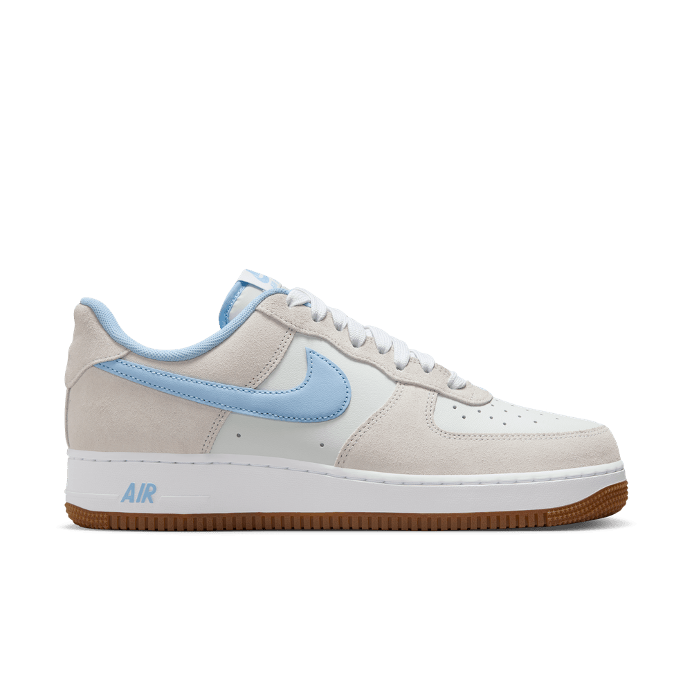 Nike Air Force 1 '07 LV8