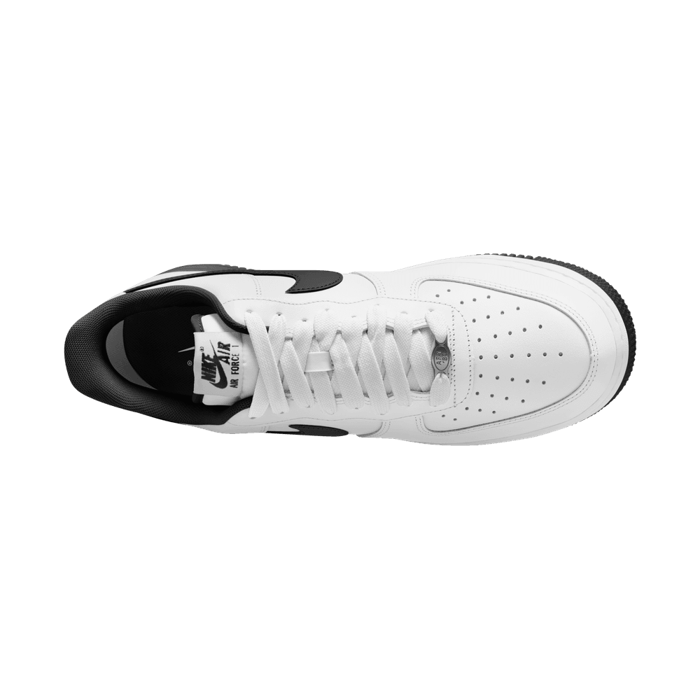Nike Air Force 1 '07 LV8