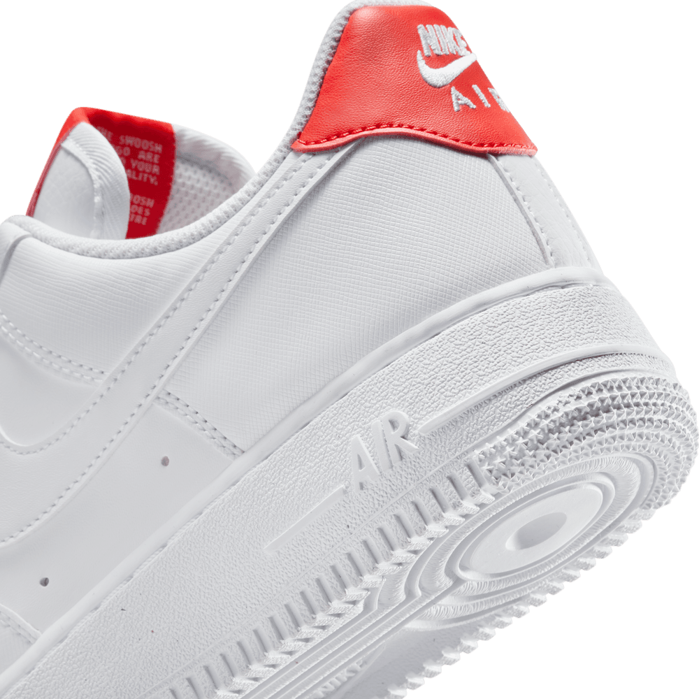 Nike Air Force 1 '07