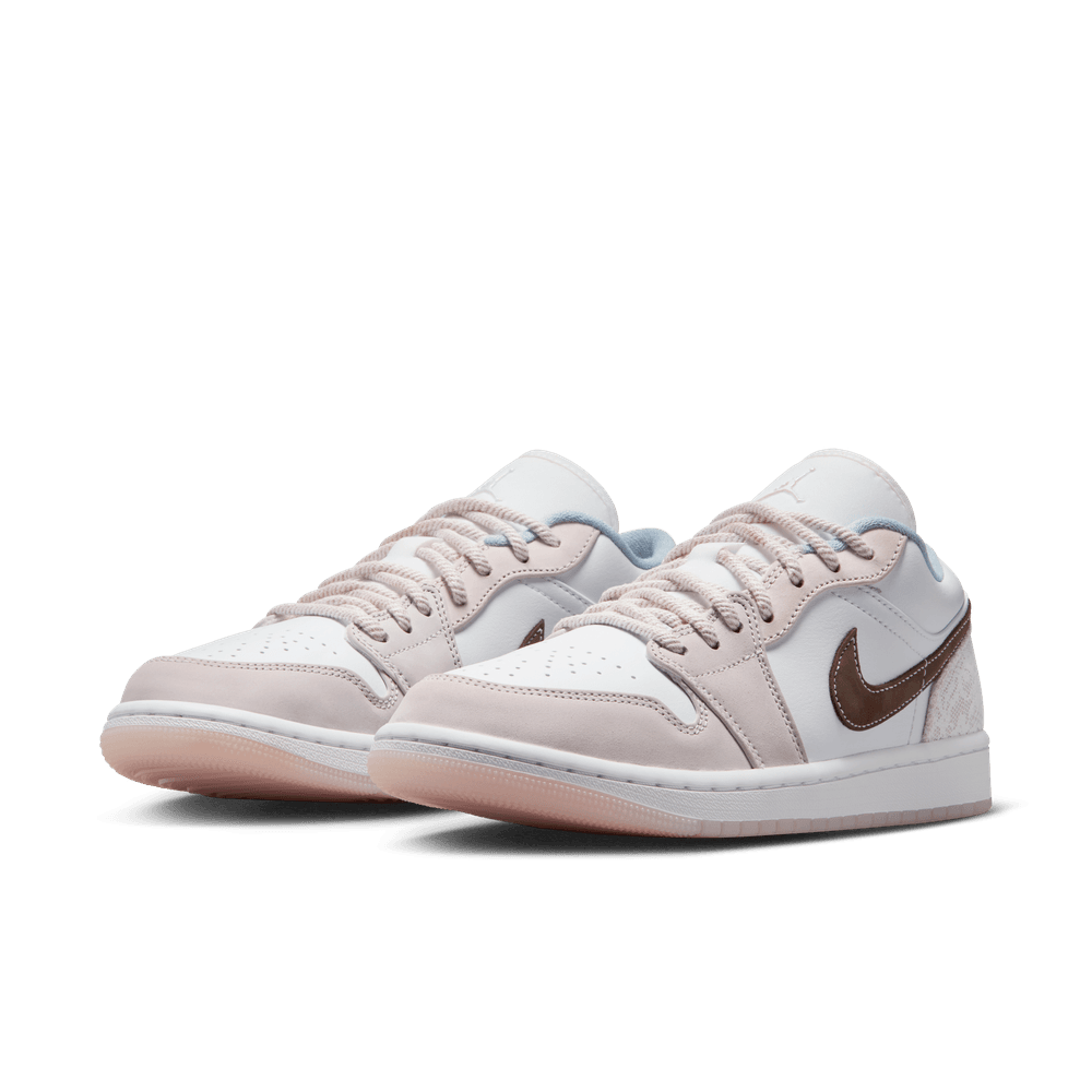 Wmns Air Jordan 1 Low