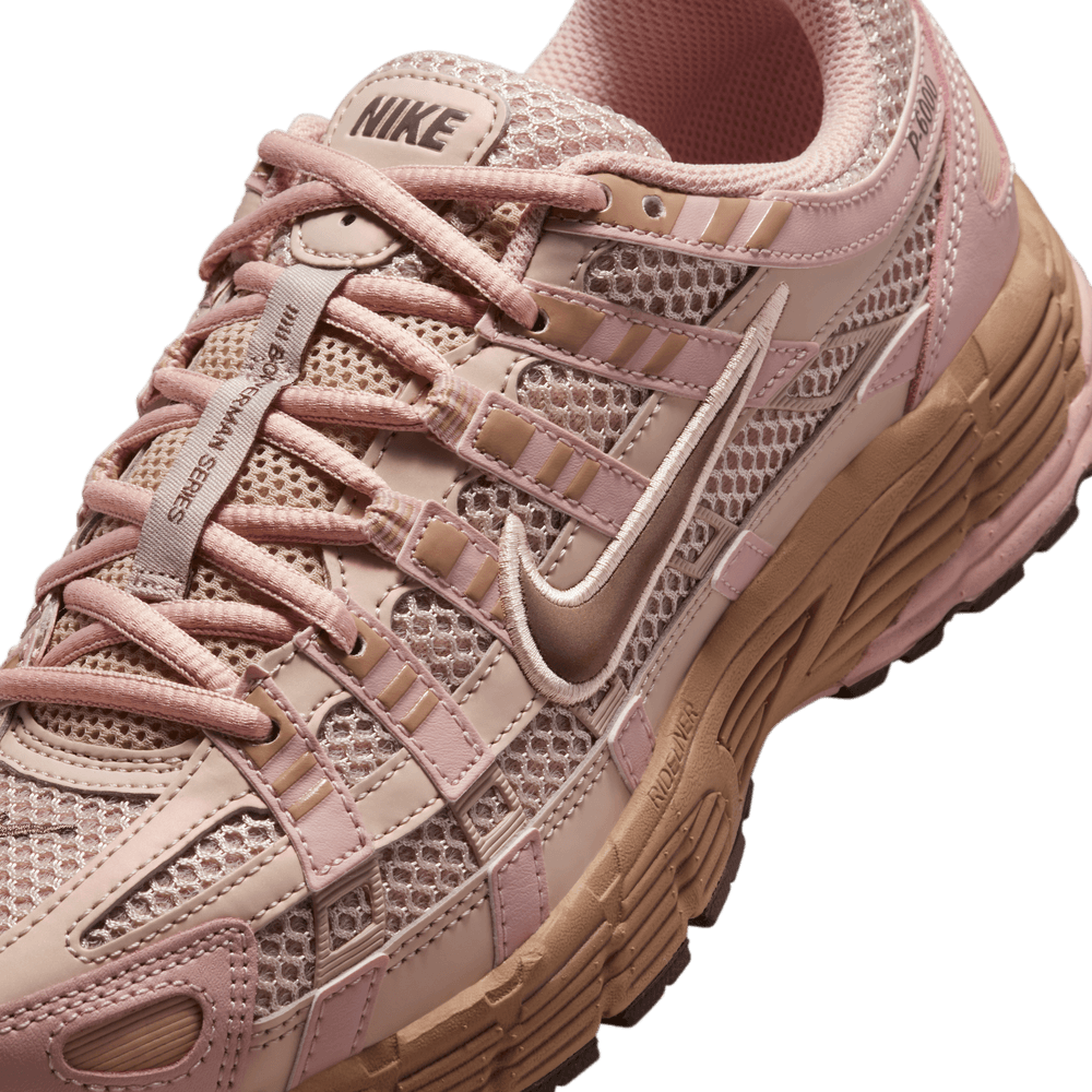 Wmns Nike P-6000 SE