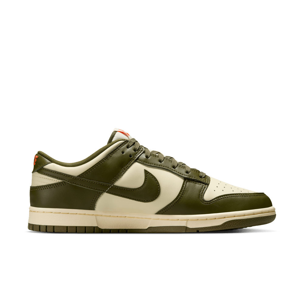 Nike Dunk Low Retro